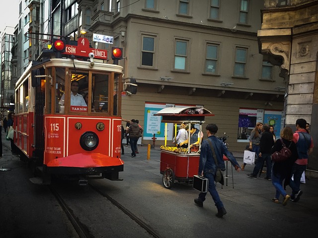 turkey-istanbul-istiklal-street