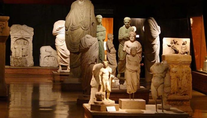 Araştırmacı Yazar Gök Türk anlatımında İstanbul Arkeoloji Müzesi, Ayasofya ve Yerebatan Sarnıcı Gezisi