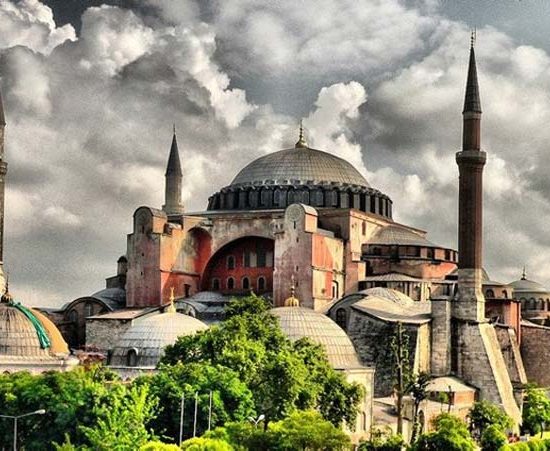 Araştırmacı Yazar Gök Türk anlatımında İstanbul Arkeoloji Müzesi, Ayasofya ve Yerebatan Sarnıcı Gezisi